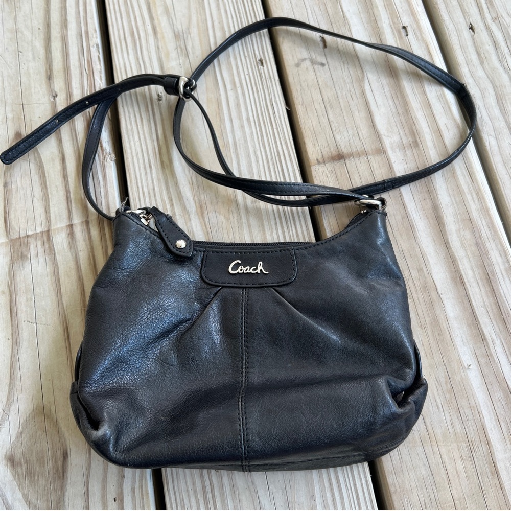 Coach Black Leather Crossbody Bag 2000s